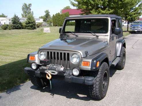 2004 Jeep Wrangler 6cyl Automatic for sale in romeoville, IA
