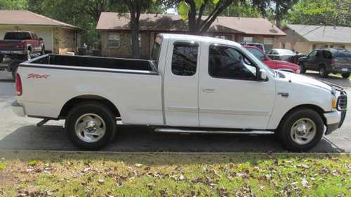 2000 Ford F150 XLT for sale in Cleburne, TX