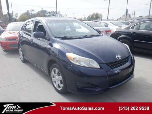 2010 Toyota Matrix - cars & trucks - by dealer - vehicle automotive... for sale in Des Moines, IA