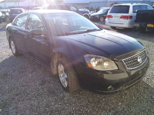 2005 Nissan Altima w sunroof - cars & trucks - by owner - vehicle... for sale in Ballston Spa, NY