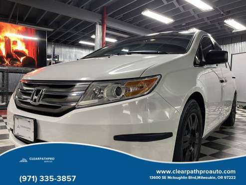 2012 Honda Odyssey - CLEAN TITLE & CARFAX SERVICE HISTORY! - cars &... for sale in Portland, OR
