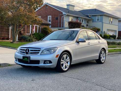 2011 Mercedes Benz c300 4matic no accident one owner perfect... for sale in Lawrence, NY