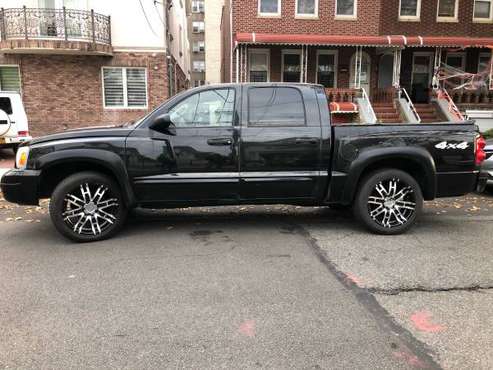 2006 Dodge Dakota for Sale! - cars & trucks - by owner - vehicle... for sale in Brooklyn, NY