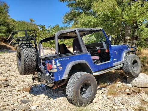 95 Jeep Wrangler YJ for sale in Wimberley, TX