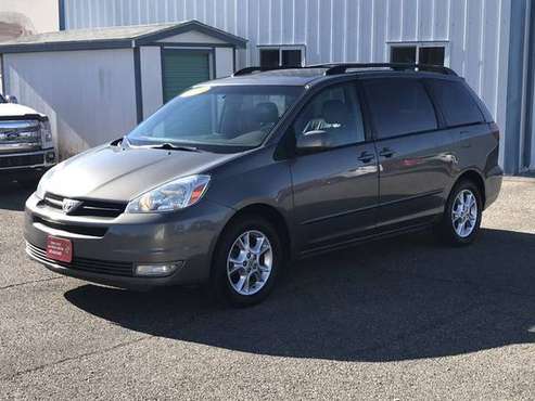 2005 Toyota Sienna - Financing Available! - cars & trucks - by... for sale in Grand Junction, CO