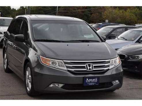 2011 Honda Odyssey mini-van TOURING (GREY) for sale in Hooksett, NH