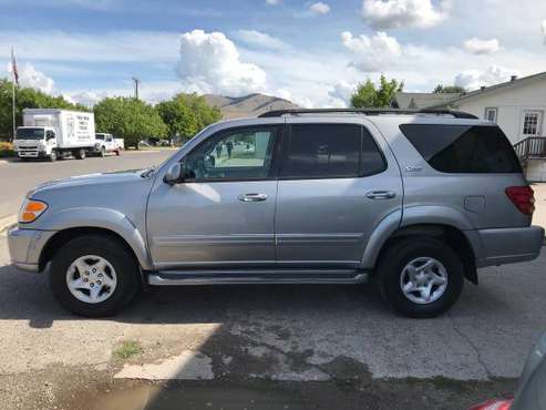 2001 Toyota Sequoia SR5 4x4 THIRD ROW SEATING!!! for sale in Missoula, MT