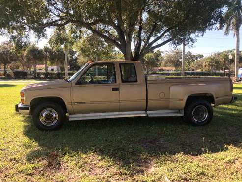 1988 Chevrolet C3500 5.7, ONLY 112THOUSAND MILES. - cars & trucks -... for sale in North Fort Myers, FL