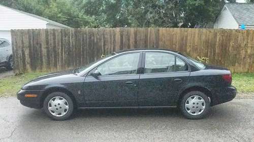 2001 Saturn sl1 low miles very clean runs great cold ac - cars &... for sale in Columbus, OH