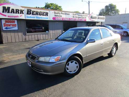 2000 Toyota Camry CE **ONE ONWER, LOW MILES!!** for sale in Rockford, IL