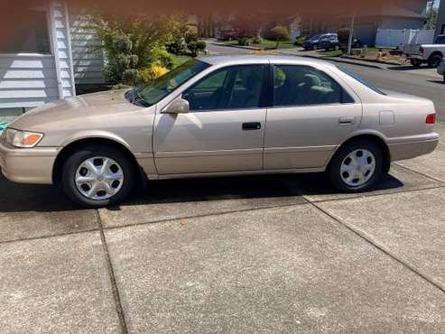 2001 Toyota Camry 4dr LE Sedan for sale in Gresham, OR