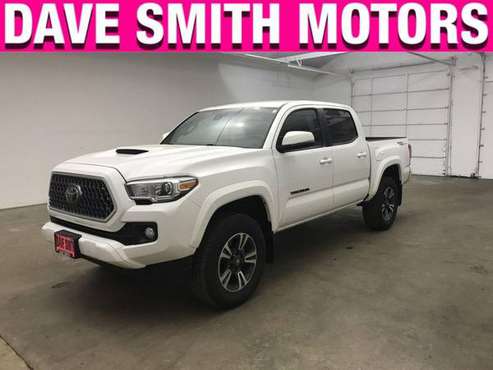 2019 Toyota Tacoma 4x4 4WD Crew Cab Short Box - - by for sale in Kellogg, MT