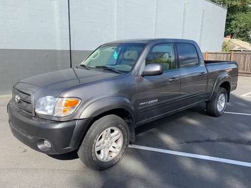 Gray 2004 Toyota Tundra Limited 4dr Double Cab 4WD SB V8 for sale in Lynnwood, WA