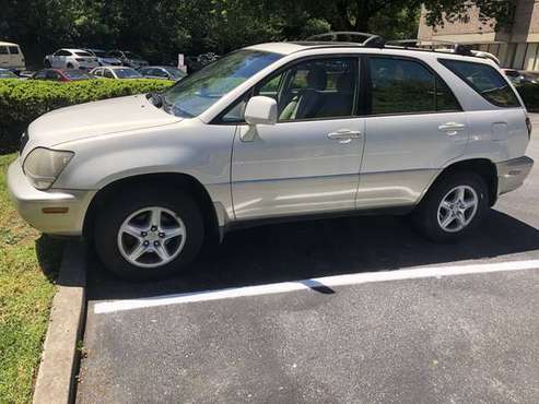 1999 Lexus RX300 AWD Leather Sunroof Good Condition for sale in Silver Spring, District Of Columbia
