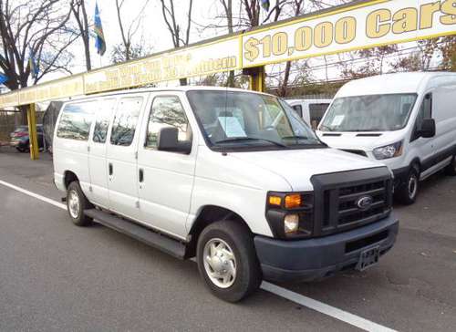 2014 Ford Econoline Wagon E-350 XL / $49 PER WEEK / FINANCE: - cars... for sale in Rosedale, NY