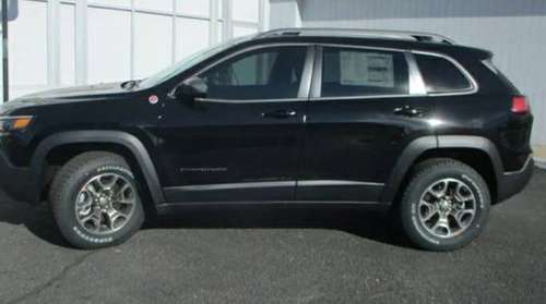 2021 JEEP CHEROKEE TRAILHAWK 4X4 - cars & trucks - by dealer -... for sale in Corrales, NM