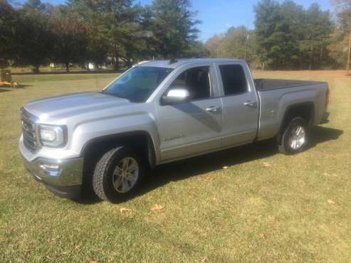 Chevy Silverado 2016 runs great must see - cars & trucks - by owner... for sale in Star, MS