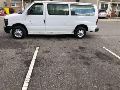09 ford e350 pass or work van 51k - cars & trucks - by owner -... for sale in Lakewood, NJ
