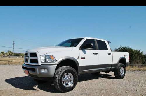 2011 RAM 2500 SLT*CUMMINS*LEVELED*TOYOS*BIG SCREEN*BACK UP... for sale in Liberty Hill, IN