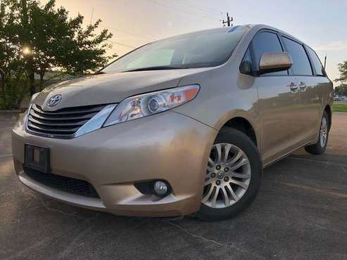 TOYOTA SIENNA LIMITED --2014-- EVERYONE APPROVED!! NAVI, LEATHER, DVD for sale in Houston, TX
