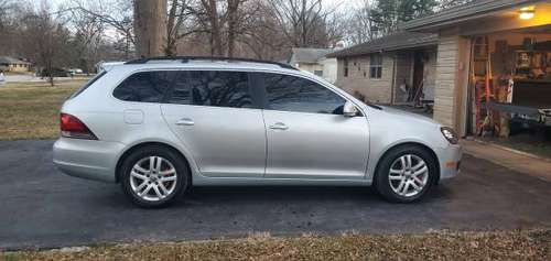 Jetta Sport Wagon Low Miles 2012 for sale in Indianapolis, IN