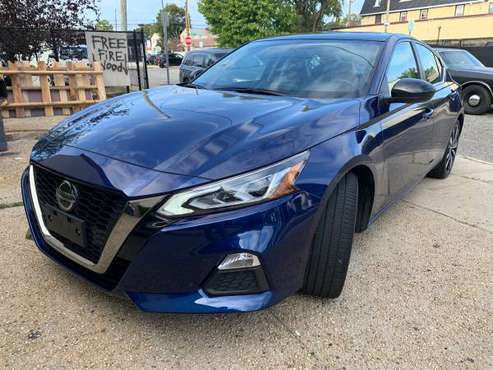2019 Nissan Altima SR blue/blk 16k miles Clean title Cash sale for sale in Baldwin, NY