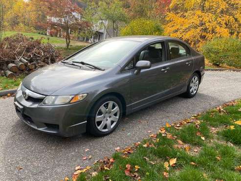 2009 Honda Civic LX sedan very nice! - cars & trucks - by owner -... for sale in Southington , CT