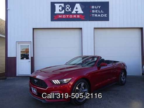 2015 Ford Mustang Convertible for sale in Waterloo, IA