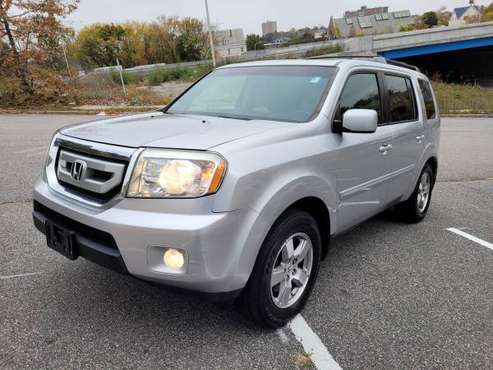 2010 Honda pilot 4x4 - cars & trucks - by owner - vehicle automotive... for sale in Providence, RI