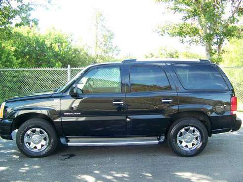 2005 CADILLAC, ESCALADE, CLEAN & LOADED FOR BEAR - - by for sale in Clearwater, FL