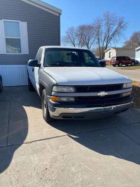 2001 Chevy Silverado 1500 - cars & trucks - by owner - vehicle... for sale in Fort Riley, KS