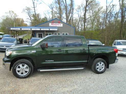2011 Toyota Tundra 4x4 CREW-MAX 145k 2015 Tundra Double-Cab 4x4 for sale in Hickory, TN