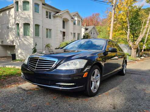 2011 MERCEDES-BENZ S-CLASS S 550 - cars & trucks - by owner -... for sale in STATEN ISLAND, NY