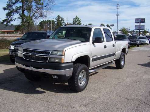 2005 Chevrolet 2500HD Silverado LT 4x4 - cars & trucks - by dealer -... for sale in Martinez, GA