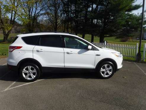 2014 FORD ESCAPE SE NO RUST ALL WHEEL DRIVE - cars & trucks - by... for sale in Whitney Point, PA