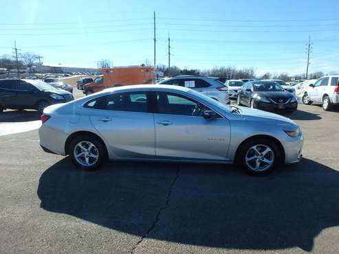 2018 Chevrolet Chevy Malibu LS - - by dealer - vehicle for sale in Bonne Terre, IL