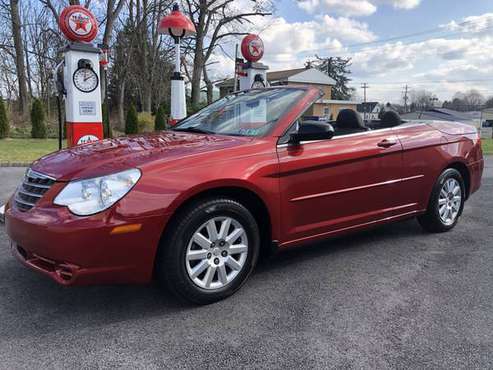 2009 Chrysler Sebring Convertible Clean Carfax Like New Garage Kept... for sale in Palmyra, PA