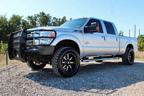2016 FORD F-250 LARIAT - 1 OWNER - NAV ROOF - NEW 20s & 35s - MUST SEE for sale in LEANDER, TX
