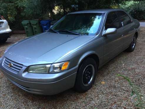 1998 Toyota Camry LE - cars & trucks - by owner - vehicle automotive... for sale in Boulder Creek, CA