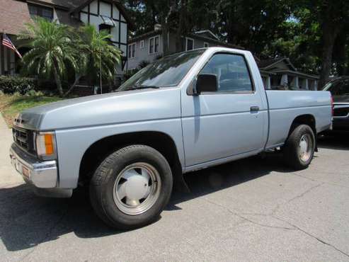 1990 Nissan pickup for sale in Lakeland, FL