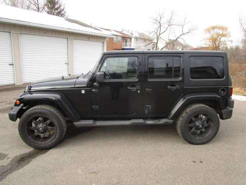 2011 jeep wrangler rubicon unlimited 107xxx miles - cars & trucks -... for sale in Montrose, MN