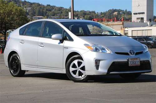 2013 Toyota Prius Two ==++ Great Deal ++== - cars & trucks - by... for sale in San Rafael, CA