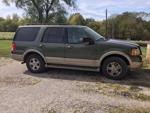 2005 Ford Expedition for sale in Virden, IL