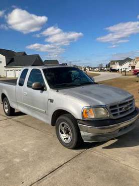 2001 Ford F-150 - cars & trucks - by owner - vehicle automotive sale for sale in Fayetteville, NC