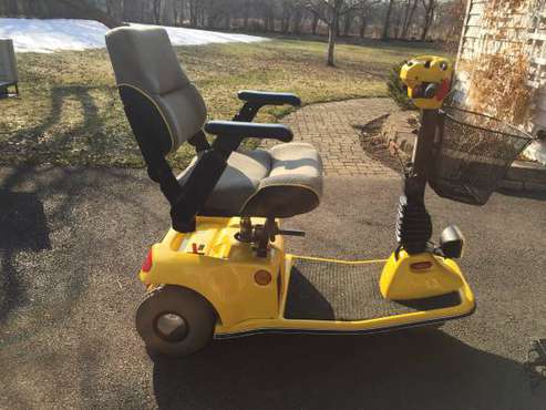 SCOOTER w/CHEVY VAN & LIFT for sale in Palatine, IL