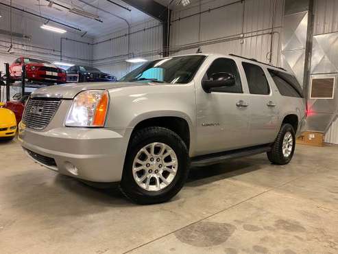 2011 GMC Yukon XL SLT - - by dealer - vehicle for sale in Sioux Falls, SD