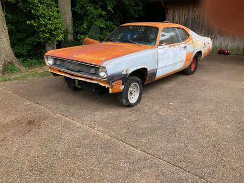 1971 plymouth duster project with lots of extra parts for sale in Louisville, KY