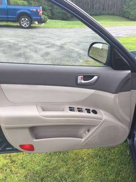 2008 Hyundai Sonata 4 cylinder for sale in South Barre, VT