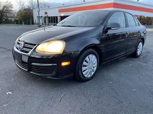 2008 VOLKSWAGEN JETTA MANUAL STICKSHIFT - cars & trucks - by owner -... for sale in East Meadow, NY