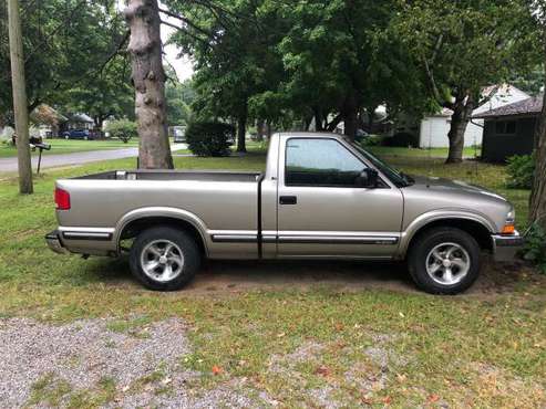 1998 Chevy S10 for sale in Fort Wayne, IN